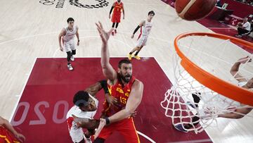 Marc Gasol y Rui Hachimura.