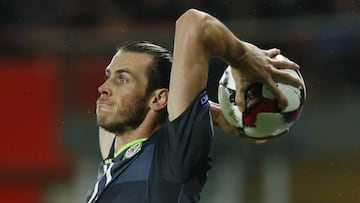 Bale creó peligro con sus centros de saque de banda.