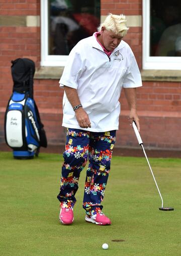 El golfista John Daly y sus extravagantes pantalones