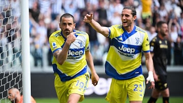 Juventus&#039; Italian defender Leonardo Bonucci (L) celebrates with Juventus&#039; French midfielder Adrien Rabiot after scoring his team second goal during the Italian Serie A football match between Juventus and Venezia at the Juventus stadium in Turin,