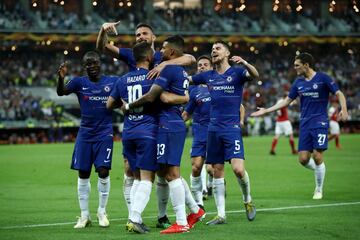 3-0. Eden hazard celebró el tercer gol que marcó de penalti.