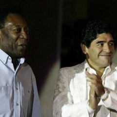 Pelé felicita a Maradona con un extraño mensaje