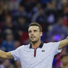 Bautista, tras su triunfo: "Como y duermo pensando en el tenis"