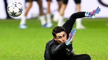 Kepa, durante el entrenamiento del Madrid en Berlín.