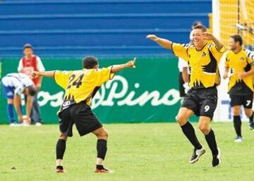 País: Eslovaquia | Equipos: Alajuelense, Brujas, Santos, Carmelita y Herediano