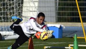 Keylor Navas, entrenándose en Valdebebas.