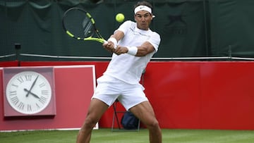 Nadal pierde contra Berdych en la exhibición de Hurlingham