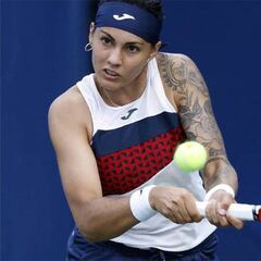 Aliona Bolsova, al cuadro final; Davidovich y Martínez, cerca