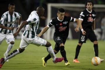 Nacional cerró su fase de grupos con victoria sobre Libertad.