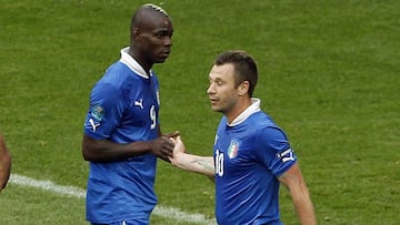 Balotelli y Cassano, con la selección de Italia en la Eurocopa 2012.