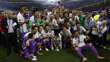 Los jugadores del Real Madrid celebran la consecuci&oacute;n de la du&oacute;decima Champions League del club blanco.