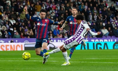 El renacer de Ponceau coincide con la reacción del Real Valladolid