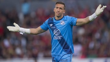 El uruguayo es el portero de titular de Puebla y regularmente brinda buenas actuaciones con el equipo de la Franja.