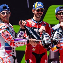 “A Márquez no le interesa de qué color va vestido, lo que quiere es una moto buena”
