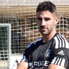 12 bajas en el Burgos, incluido el capitán Undabarrena