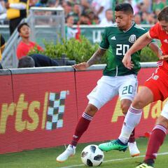 Las mejores imágenes del duelo entre México y Gales