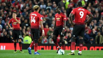 Kompany: "Man City must kick United while they're down"