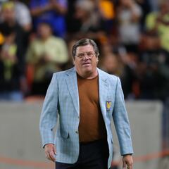 Herrera ya no quiere opinar acerca del Tri: “No me candidateo en ningún momento”