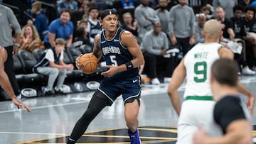 Paolo Banchero, de Orlando Magic, ante Boston Celtics.