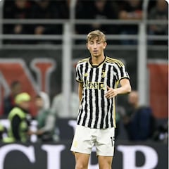 Dean Huisjen, el central del futuro que pretende el Granada