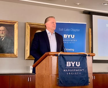 De Stern, Malone, Riley, Ewing y Soros al Espanyol y NBA Europe