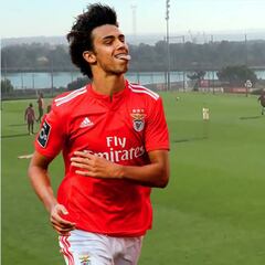 Si hace esto en el Wanda, tiemblan los cimientos: João Félix y sus inventos