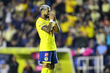   Rodrigo Aguirre of America  during the Quarter final first leg round match between America and Toluca as part of the Liga BBVA MX, Torneo Apertura 2024 at Ciudad de los Deportes Stadium on November 27, 2024 in Mexico City, Mexico.