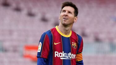 FILE PHOTO: Soccer Football - La Liga Santander - FC Barcelona v Celta Vigo - Camp Nou, Barcelona, Spain - May 16, 2021 Barcelona's Lionel Messi reacts REUTERS/Albert Gea/File Photo