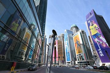 Las calles de Doha ya están listas y lucen de gala para el comienzo del Mundial de Qatar el próximo 20 de noviembre.