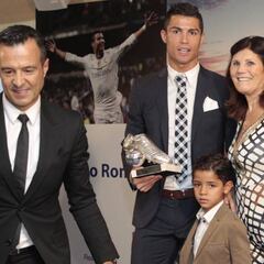 "Cristiano merece el premio a la mejor persona del mundo"