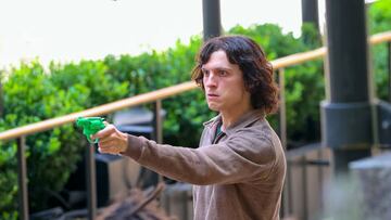 NEW YORK, NY - AUGUST 02: Tom Holland is seen at film set of "The Crowded Room" TV series on August 02, 2022 in New York City. (Photo by Jose Perez/Bauer-Griffin/GC Images)