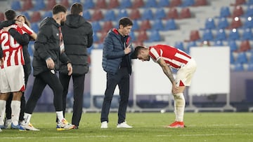 04/03/21 PARTIDO VUELTA SEMIFINAL COPA DEL REY 
 LEVANTE UD - ATHLETIC DE BILBAO
 MARCELINO
 UNAI ALEGRIA CELEBRACION 