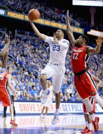 JAMAL MURRAY: Kentucky. Un jugador a la antigua usanza, que madura las jugadas en barricas de roble francés