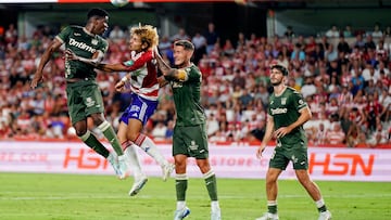 14/09/25 PARTIDO SEGUNDA DIVISION
GRANADA CF - CD LEGANES
En la imagen Jorge Pascual (Granada CF)