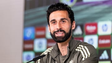 Arbeloa avoided commenting on Simeone’s “We’re the team of the people” slogan in this afternoon’s press conference in Valdebebas.