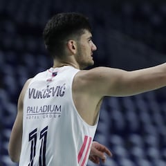 Supernova en el Madrid: Vukcevic toca a la puerta del presente