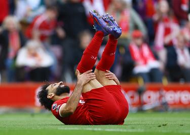 Otro jugador que aparece en el horizonte es el extremo del Liverpoool nacido en Nagrig,un pueblo en la gobernación de Gharbia, Egipto. El egipcio ha sido, desde hace muchos años, un sueño de Qatar para expandir la imagen del club en Oriente Medio. Con contrato hasta 2025, el delantero del Liverpool podría hacer las maletas en verano después de no haber llegado a un acuerdo por su renovación.
