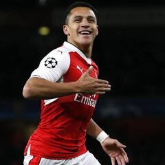 Alexis marca un golazo y Arsenal es pura fiesta en Champions