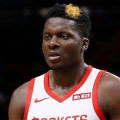 Harden ya tiene nueva ayuda: Clint Capela vuelve a entrenar