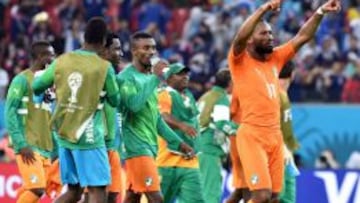 Drogba celebra la victoria de su equipo.