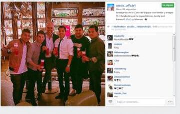 Alexis y Arsenal celebraron en las redes