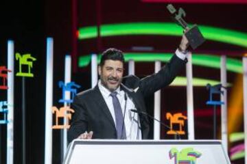 Tony Aguilar fue galardonado con el Premio Ondas a Mejor presentador de radio musical.