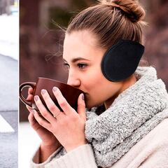 Estas orejeras para el frío con tejido de felpa retienen el calor y se pueden usar con accesorios