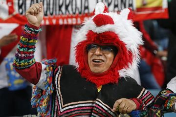 Belleza y color en la previa de las semifinales de Chile-Perú