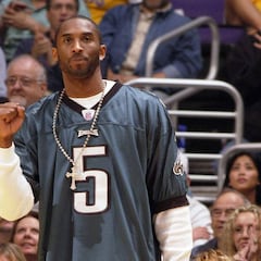 Jugadores de la NFL honran a Kobe Bryant tras su muerte