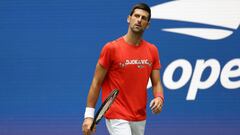 Novak Djokovic, durante una sesi&oacute;n de entrenamiento en el US Open.
