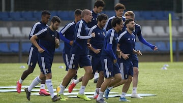 Entrenamiento del Oviedo en la previa ante el Deportivo. 