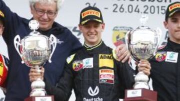 Mick, en el podio de Oschersleben.