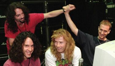 Fallece en pleno concierto Nick Menza, exbater¨ªa de Megadeth