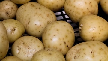 Los nutricionistas coinciden: “Nunca frías una patata que tiene brotes”
